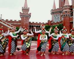 While visiting this park, you can know many things about Indonesia including religious buildings like Pangeran Diponegoro Mosque, Haleluya Protestant 
